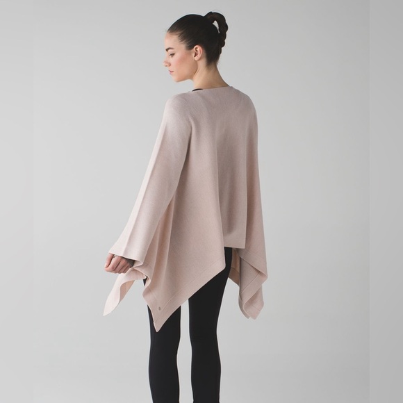 Lululemon Divinity Scarf - Picture 12 of 16